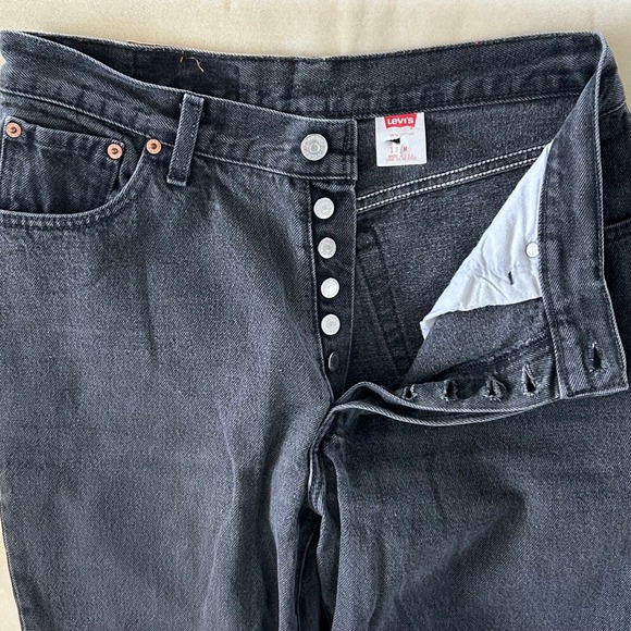 Vintage Levi's Womens High Rise Mom Jeans Stonewashed USA Size 13 M - Picture 3 of 10